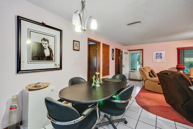 7_dining_room