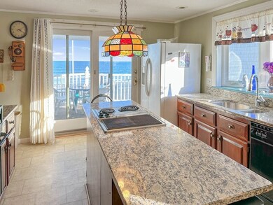 250 N End Blvd unit 3, Salisbury, MA 01952 - photo 7