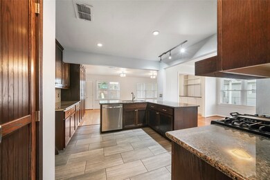 1463 Lamonte Ln, Houston, TX 77018 - photo 7