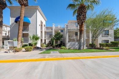 1-web-or-mls-1845 W Canyon View Drive #4