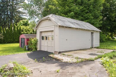 715 Jefferson Ave, Jermyn, PA 18433 - photo 2