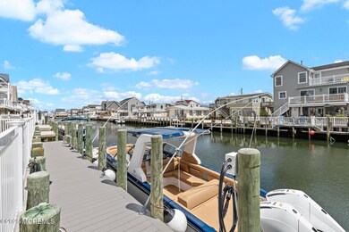 11 Barry Ln (58)