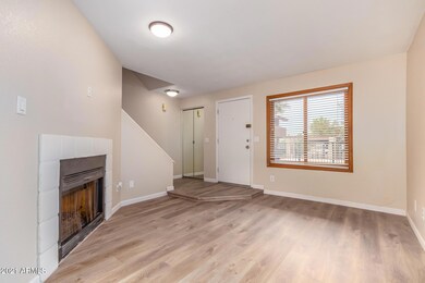 2815 N 52nd St unit 13, Phoenix, AZ 85008 - photo 4