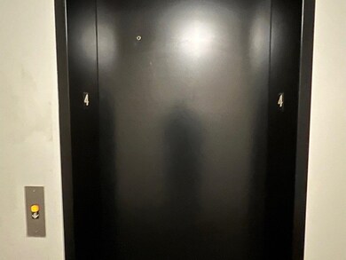 325 Hildred Dr unit 325, Burlington, VT 05401 - photo 5