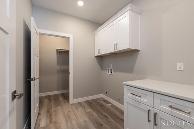 3702 Gale Cir SE-6