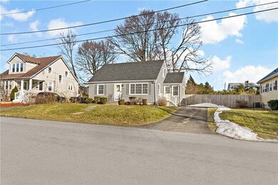 18 Sumach Ave, Riverside, RI 02915 - photo 5