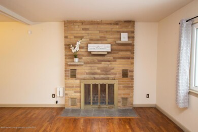 2031 Victor Ave, Lansing, MI 48910 - photo 4