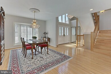 9102 Wood Spice Ln, Lorton, VA 22079 - photo 4