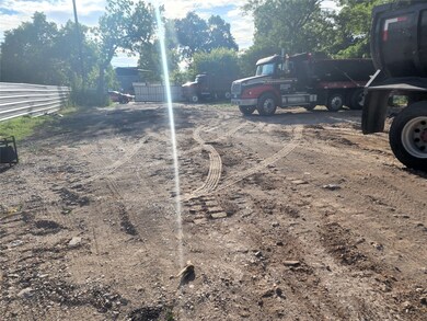 9714 Beckley St, Houston, TX 77088 - photo 3