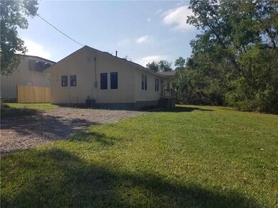 109 Mcdermott St, Pineville, LA 71360 - photo 2