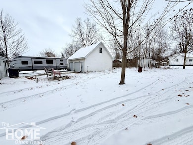 721 Wright Ave, Owosso, MI 48867 - photo 2