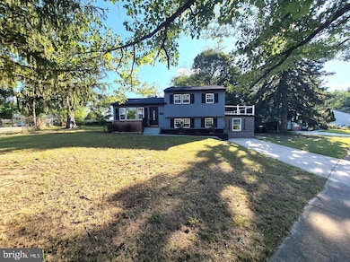 814 Aston Martin Dr, Lindenwold, NJ 08021 - photo 3