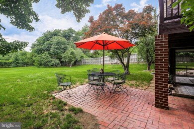 1333 Heather Hill Rd, Baltimore, MD 21239 - photo 4