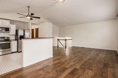 008_679 Cypress Creek Dr-1006