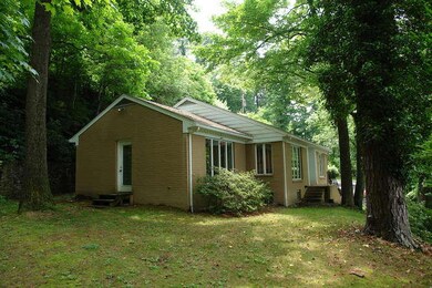 3062 Lockridge Road SW Roanoke-small-003