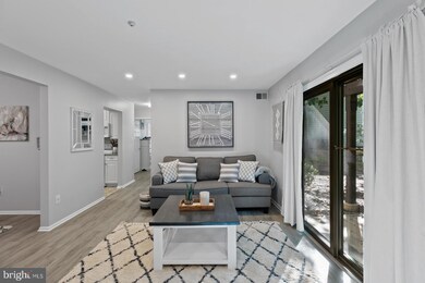 1 Button Gwinett Bldg unit 1, Blackwood, NJ 08012 - photo 5