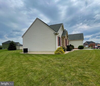 2371 Somerset Rd, Chambersburg, PA 17202 - photo 5