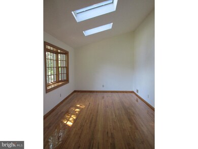 4 Juniper St, Mount Holly, NJ 08060 - photo 7