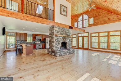 10139 Brown Moore Ln, Marshall, VA 20115 - photo 5