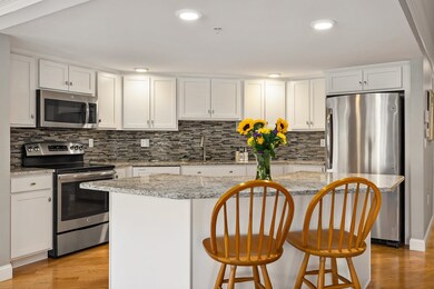 7 Sterling Hill Ln unit 723, Exeter, NH 03833 - photo 5