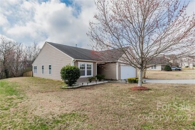 1468 Winter Dr, Statesville, NC 28677 - photo 4