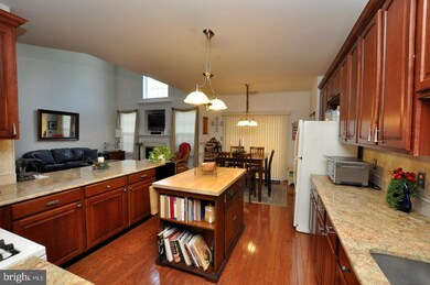 28 Chapel Hill Rd, Mount Laurel, NJ 08054 - photo 5