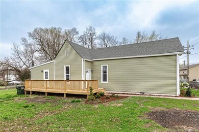 1512 Charlestown Rd, New Albany, IN 47150 - photo 2