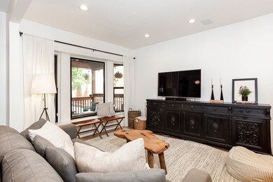 2026 N Howe St unit 1, Chicago, IL 60614 - photo 7