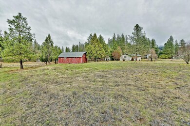 575 Earhart Rd, Rogue River, OR 97537 - photo 6