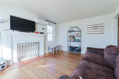 2913 W Shore Rd, Warwick, RI 02886 - photo 2