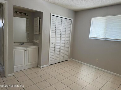 4 Bedroom 1a