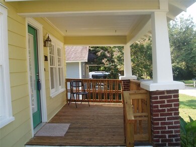 318 S Washington Ave, Fayetteville, AR 72701 - photo 2