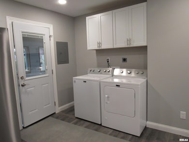 240 5th St E, Milan, IL 61264 - photo 2