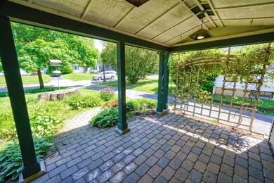 Richards Patio