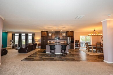 7076 E Zolman Dr, Churubusco, IN 46723 - photo 3