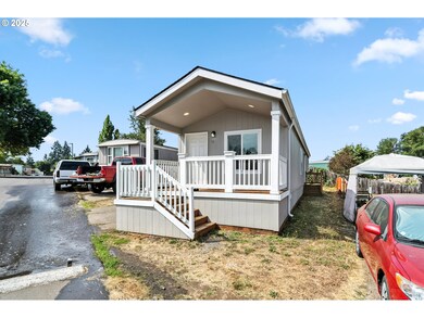 1530 Tamarack St unit 11 St, Sweet Home, OR 97386 - photo 3
