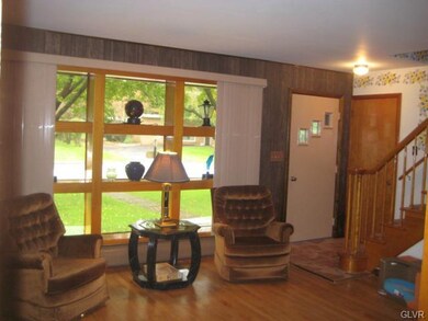 4208 Lehigh St, Whitehall, PA 18052 - photo 2