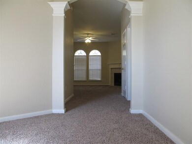 26114 Oakridge Forest Ln, Spring, TX 77386 - photo 3