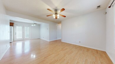 124 Stonefield Cir, Shelbyville, TN 37160 - photo 6