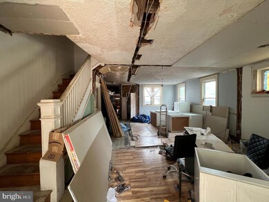 3121 Sequoia Ave, Baltimore, MD 21215 - photo 3