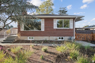 326 E 6815 S, Midvale, UT 84047 - photo 2