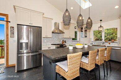Cool mesh pendants