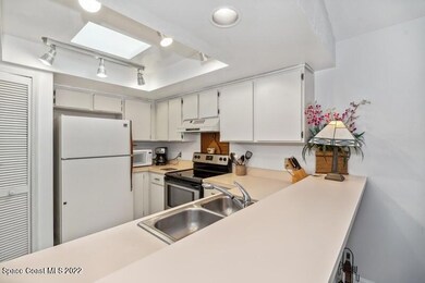 04_3102WinchesterDr_177001_Kitchen