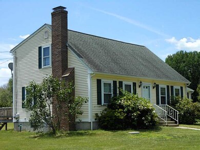 1028 Snake Hill Rd, North Scituate, RI 02857 - photo 2