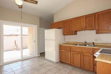 Kitchen2