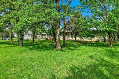 102 Molala Cove, Gainesville, TX 76240 - photo 4