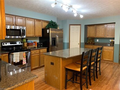 24069 West Rd, Olmsted Falls, OH 44138 - photo 2