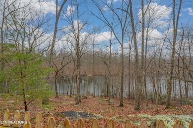 166 Canterbury Dr, Crossville, TN 38558 - photo 3