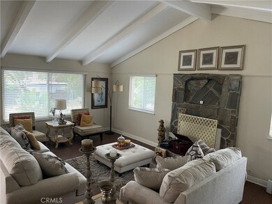 5116 Don Pio Dr, Woodland Hills, CA 91364 - photo 4