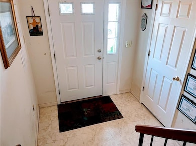 1286 Delphi Dr, Whitehall, PA 18052 - photo 6